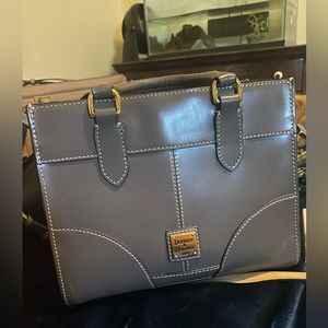 Dooney and bourke Jayne satchel